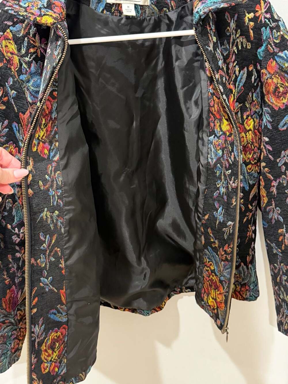 Coldwater Creek Floral Tapestry Zip-Up Jacket Size M - Picture 4 of 6